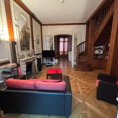 Hotel Maison Avec Jardin 6 Personnes Paris